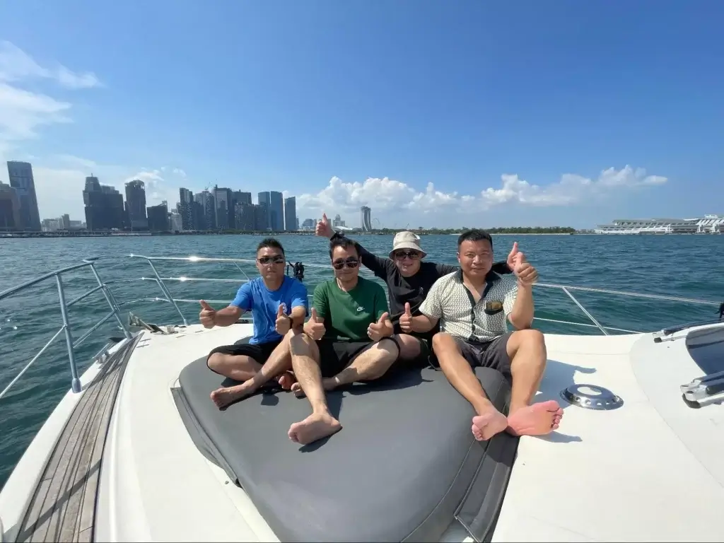 Island Yacht tours in Singapore
